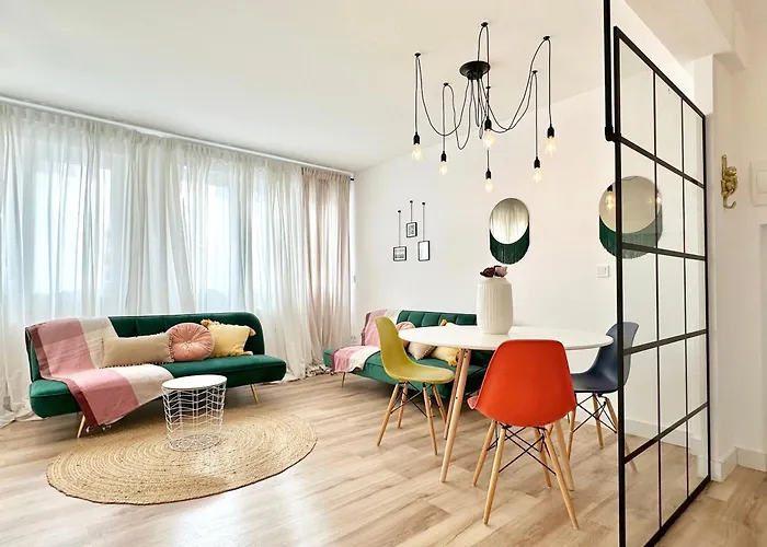 2k - De Diseno En Centro De *