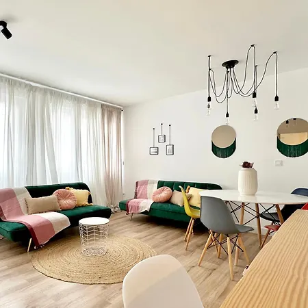 2k - De Diseno En Centro De