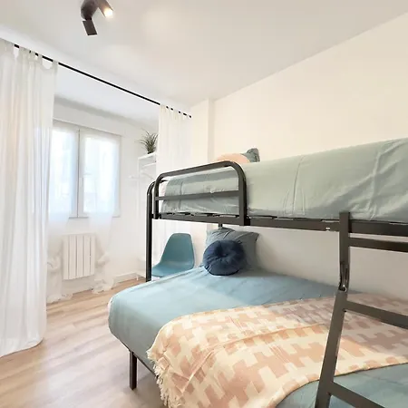 2k - De Diseno En Centro De アパート *